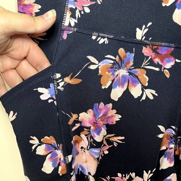 J. Jill Fit High-Rise Performance Leggings Navy Blue Hazy Blooms 2X Gym Workout - Picture 4 of 6